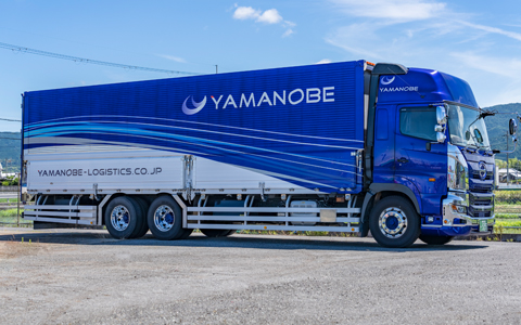 13t中低床ウイング